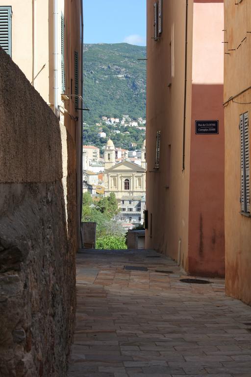 Appartement CASA CHJUCA au cœur de la Citadelle à Bastia  Extérieur photo