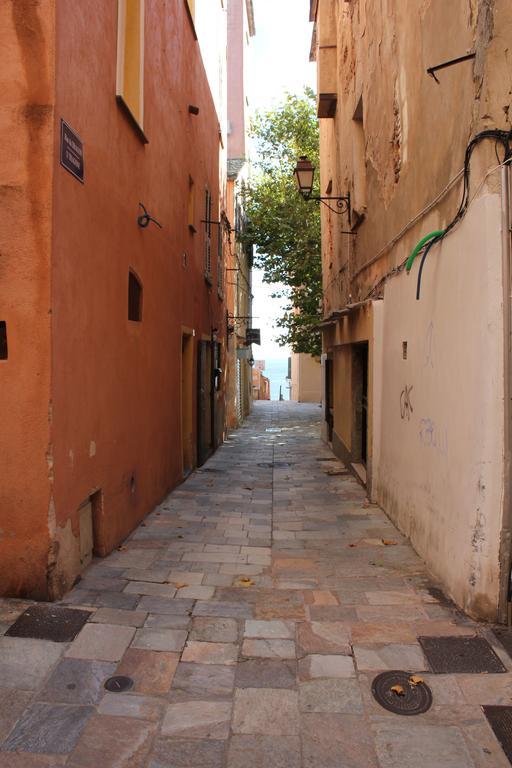 Appartement CASA CHJUCA au cœur de la Citadelle à Bastia  Extérieur photo